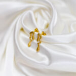 Brincos Essence VIII