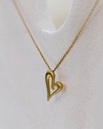 Pendente em forma de coração do Colar Essence IX em prata banhado a ouro