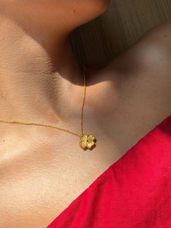 Pendente trevo da sorte trabalhado em prata banhado a ouro